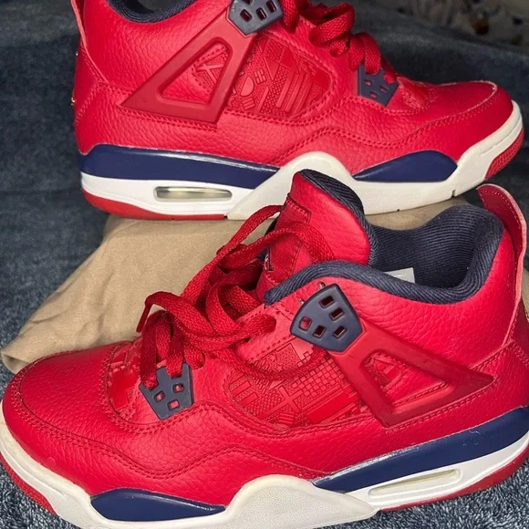Jordan 4 retro fiba Air color red - Picture 3 of 7